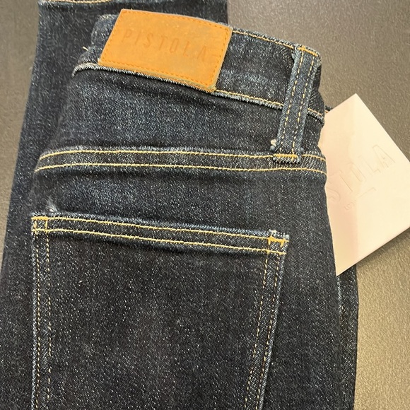 NWT Pistola Aline
High Rise Skinny in Dreamer COLOR Dark Wash - Picture 7 of 7